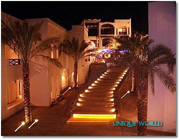 5* Crowne Plaza Resort