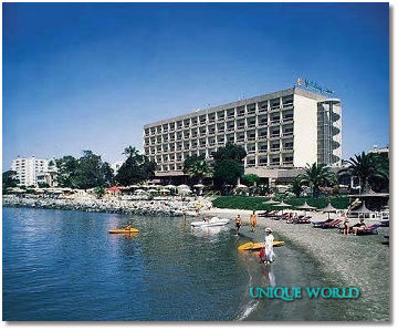 4* Holiday Inn Limassol