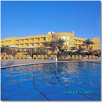 5* Al Hamra Fort Hotel and Beach Resort